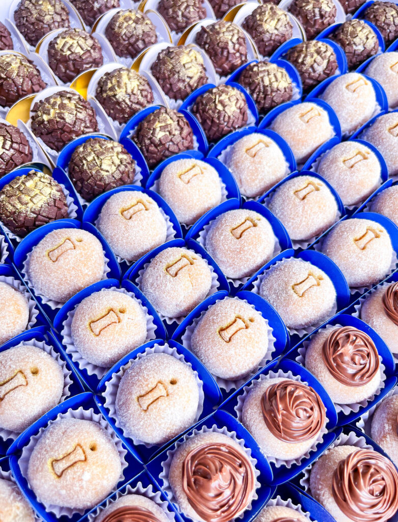 Docinhos feitos pela Paulinha Doces Delicias